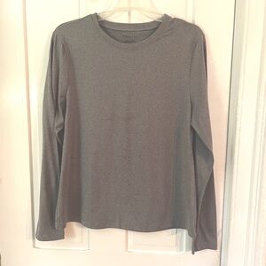 Danskin Women’s Gray Long Sleeve Top Size Large
